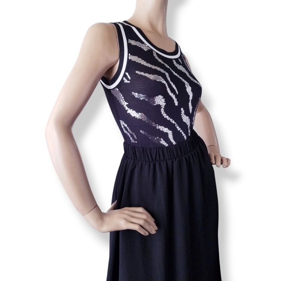 Black & Silver Zebra Print Sequin Bodysuit by Cleo Size Small - Picture 5 of 8